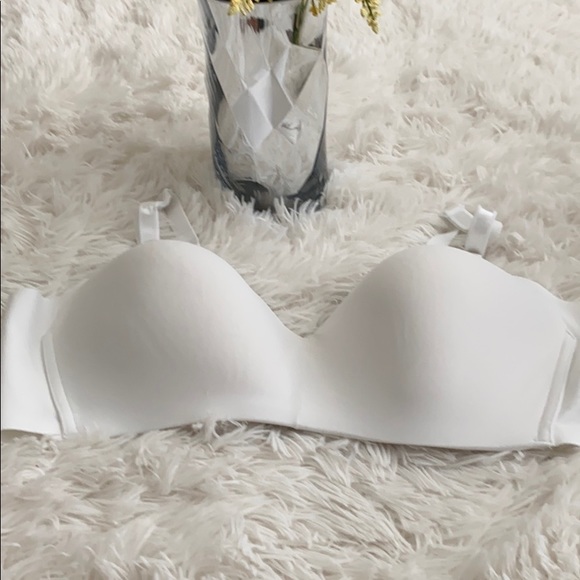 White!!!  Warner’s Bra!! - Picture 1 of 2